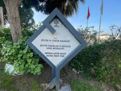 Smyrna Ancient City 6